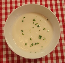 冬野菜の白いスープの写真