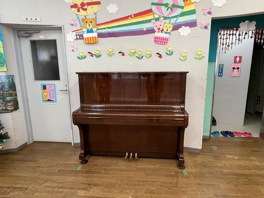 竹間沢児童館設置ピアノ