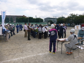 （写真）藤久保小学校エリア避難訓練の様子