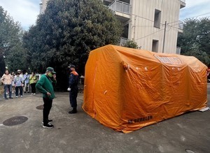 竹間沢小学校　煙体験