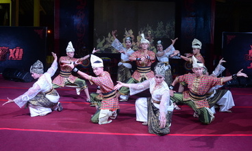 ペタリングジャヤ民族舞踊団